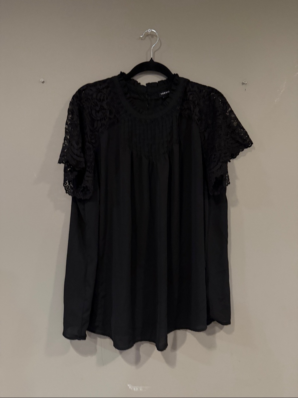 torrid Black Lace-Accent Short Sleeve Top